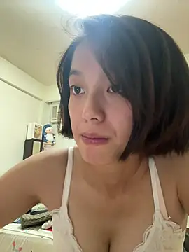 Snapshot of ladypaggy chatting on July 7, 2026, 4:21 pm ladypaggy online show from July 7, 2026, 4:21 pm