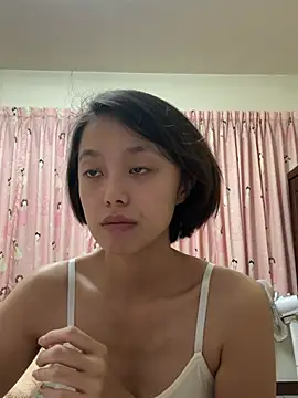 ladypaggy online show from March 4, 2026, 4:04 pm