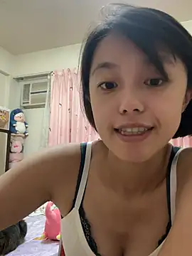 Snapshot of ladypaggy chatting on May 2, 2026, 1:49 pm ladypaggy online show from May 2, 2026, 1:49 pm