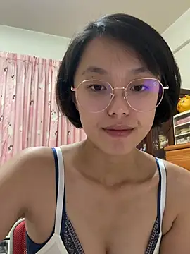 Snapshot of ladypaggy chatting on April 19, 2026, 3:24 pm ladypaggy online show from April 19, 2026, 3:24 pm