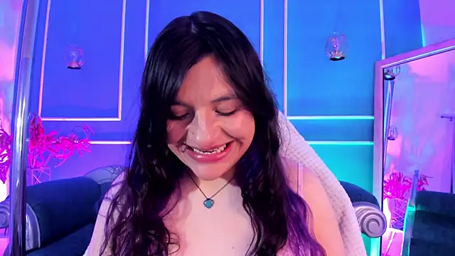 TaraTaylorr online show from December 5, 2025, 3:16 am