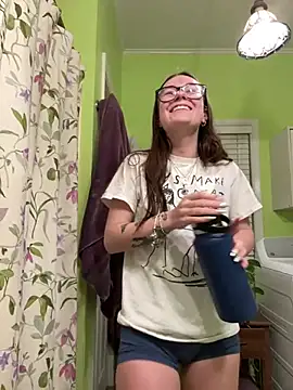 Evalynfox online show from March 11, 2025, 4:08 am