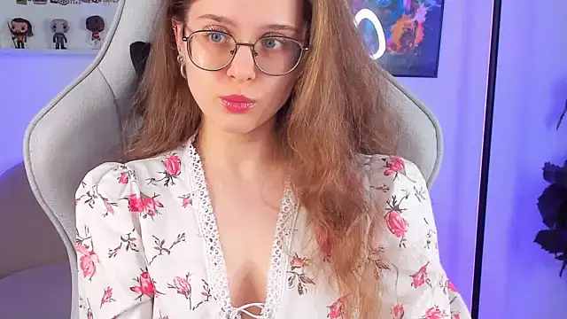 Snapshot of RileyMimicho chatting on March 3, 2025, 2:17 pm RileyMimicho online show from March 3, 2025, 2:17 pm