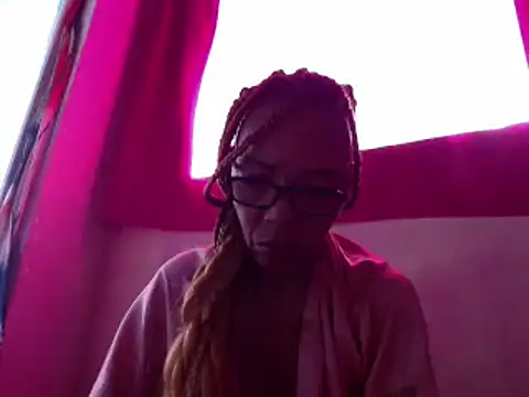 Ladyzee25 online show from May 24, 2026, 12:27 pm