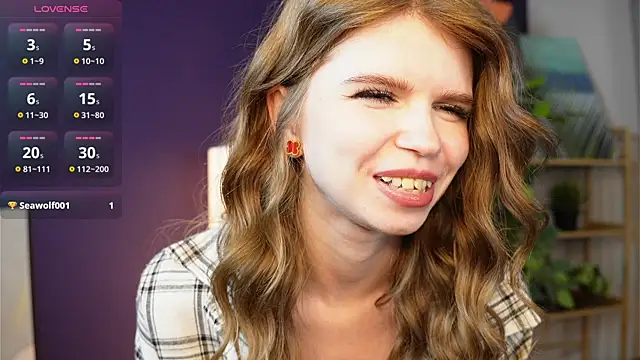 Snapshot of AmityDilley chatting on October 9, 2025, 6:36 am AmityDilley online show from October 9, 2025, 6:36 am