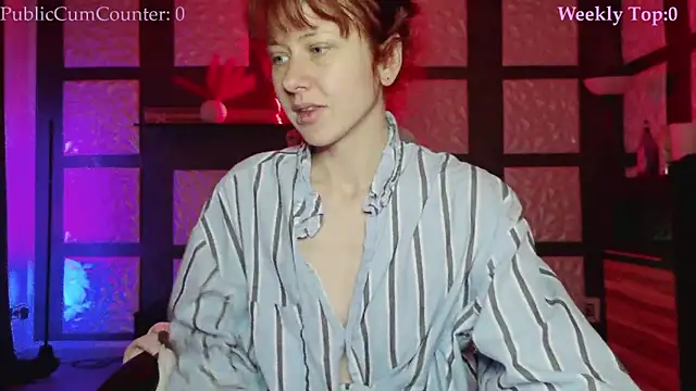 SweetSeraphine online show from February 16, 2026, 7:51 am