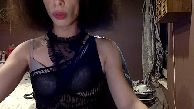 Naomishow33 online show from March 19, 2025, 8:11 pm