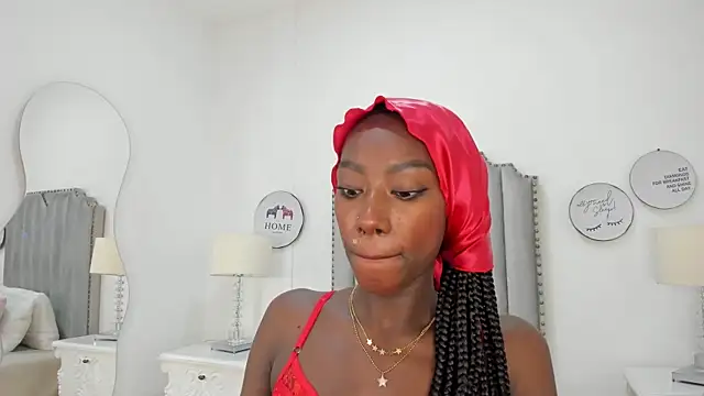 SamantaMarquez online show from November 14, 2025, 8:23 pm