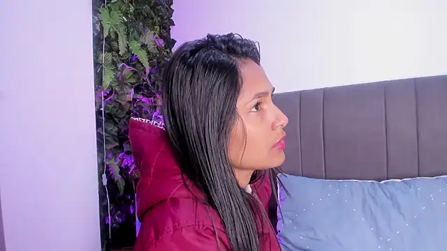 Fernanda liie  online show from March 14, 2026, 12:22 pm