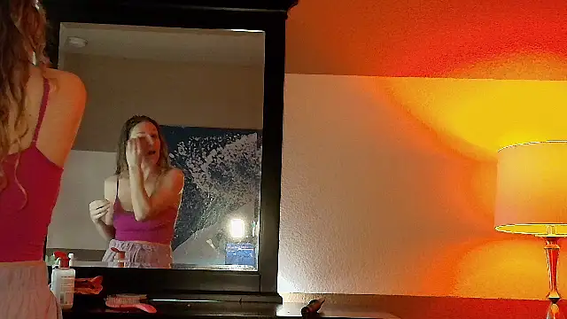 Snapshot of iamamandarose chatting on November 2, 2025, 3:17 pm iamamandarose online show from November 2, 2025, 3:17 pm