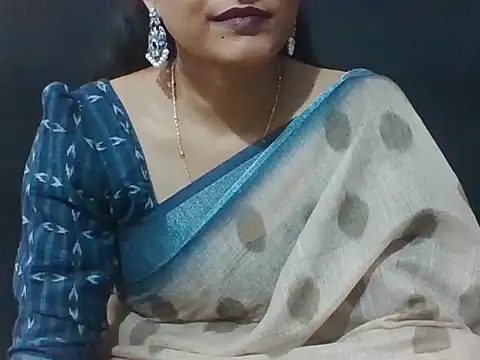 Snapshot of sugandha_bhabhi chatting on May 21, 2026, 5:43 pm sugandha bhabhi online show from May 21, 2026, 5:43 pm