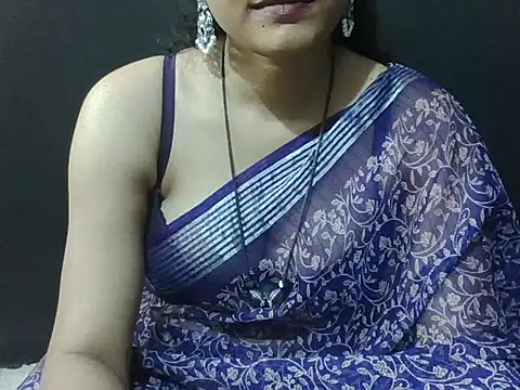 Snapshot of sugandha_bhabhi chatting on October 25, 2025, 4:44 am sugandha bhabhi online show from October 25, 2025, 4:44 am