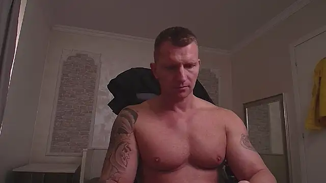 RomeoMalcolm online show from March 15, 2025, 8:48 am