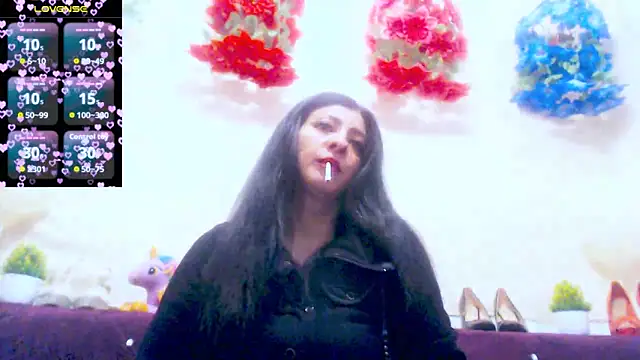 Snapshot of Alina_eve chatting on October 27, 2025, 2:18 pm Alina eve online show from October 27, 2025, 2:18 pm