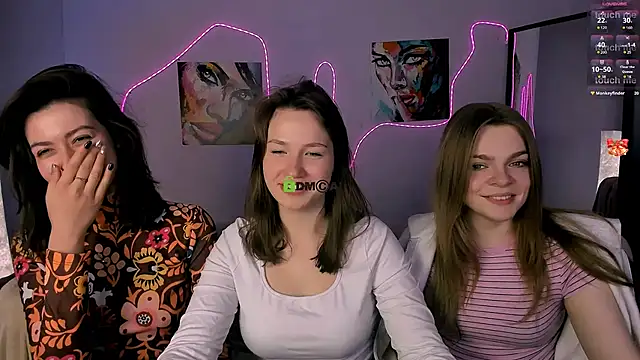 Snapshot of helli_belli chatting on February 6, 2026, 9:00 pm helli belli online show from February 6, 2026, 9:00 pm