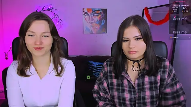 Snapshot of helli_belli chatting on December 16, 2025, 8:13 pm helli belli online show from December 16, 2025, 8:13 pm