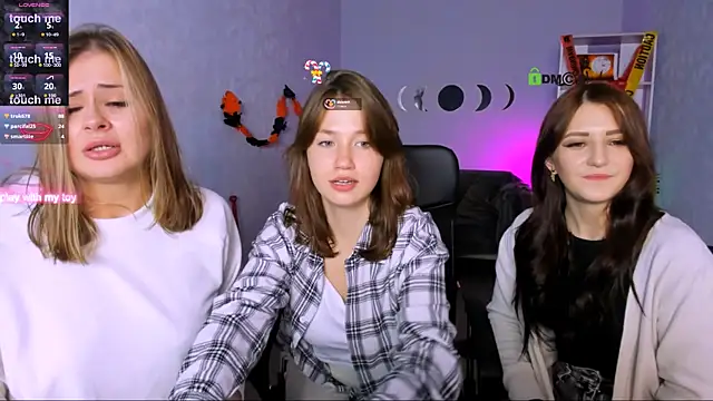 Snapshot of helli_belli chatting on October 29, 2025, 11:03 pm helli belli online show from October 29, 2025, 11:03 pm