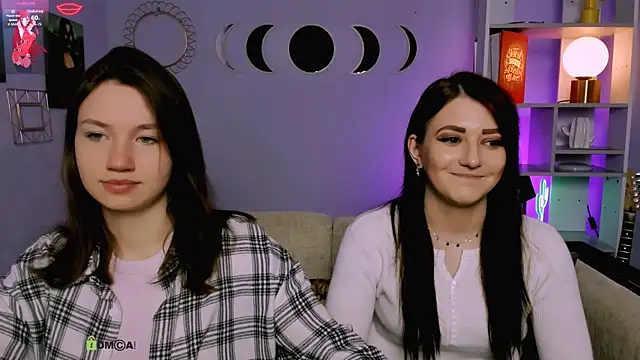 Snapshot of helli_belli chatting on January 14, 2026, 8:34 pm helli belli online show from January 14, 2026, 8:34 pm