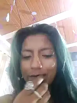 Snapshot of Harley-Davies chatting on March 3, 2025, 6:35 pm Harley-Davies online show from March 3, 2025, 6:35 pm