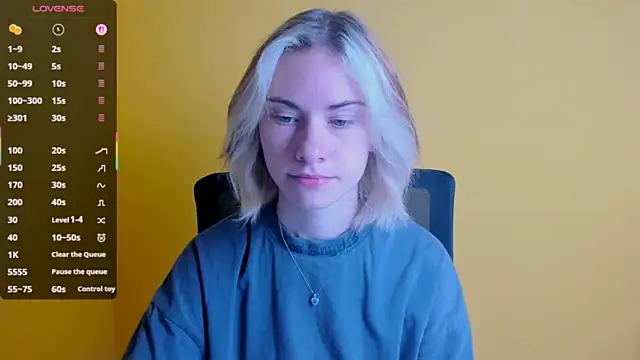 Snapshot of Fiona_Night chatting on September 29, 2025, 5:14 am Fiona Night online show from September 29, 2025, 5:14 am