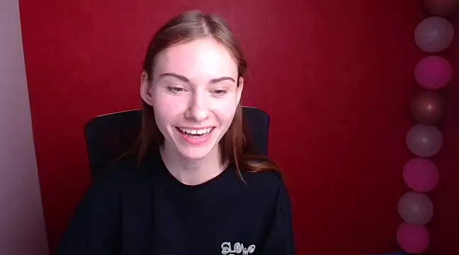 Snapshot of Fiona_Night chatting on March 7, 2025, 3:18 pm Fiona Night online show from March 7, 2025, 3:18 pm