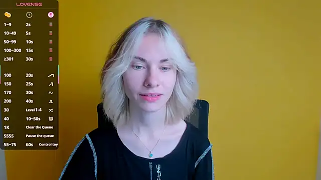 Snapshot of Fiona_Night chatting on September 30, 2025, 5:13 am Fiona Night online show from September 30, 2025, 5:13 am