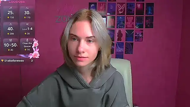 Snapshot of Fiona_Night chatting on October 16, 2025, 5:59 am Fiona Night online show from October 16, 2025, 5:59 am