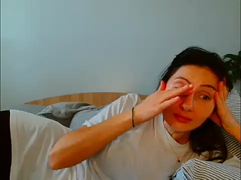 Irina9793 online show from March 12, 2026, 10:19 am