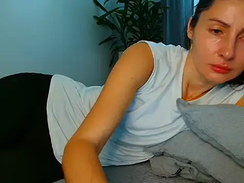 Irina9793 online show from June 2, 2026, 5:40 am