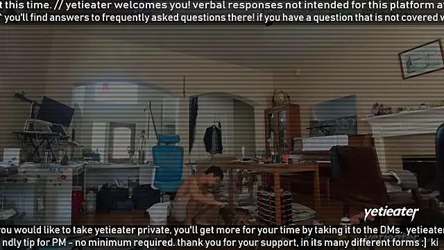 Snapshot of yetieater chatting on June 24, 2026, 4:16 pm yetieater online show from June 24, 2026, 4:16 pm