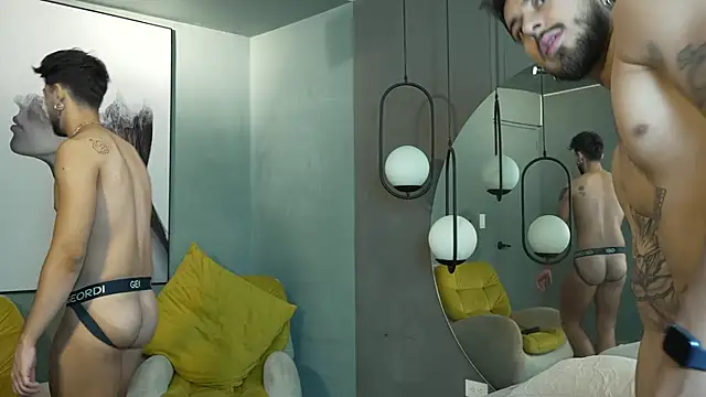 Liam and luca online show from March 12, 2025, 7:47 pm