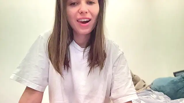 YourrAngelllll online show from November 21, 2025, 8:24 am