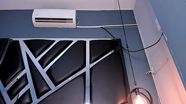 Melissa 23  online show from February 5, 2026, 11:39 am