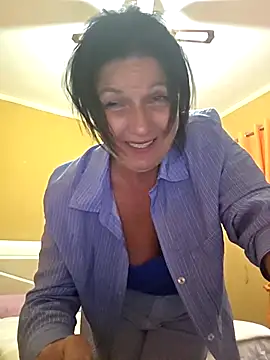 Melody73 online show from February 19, 2026, 6:49 pm