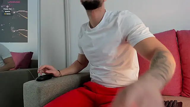 Snapshot of nicholasX1 chatting on October 1, 2025, 8:19 am nicholasX1 online show from October 1, 2025, 8:19 am