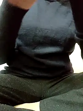 Reena598 online show from February 28, 2025, 9:15 am