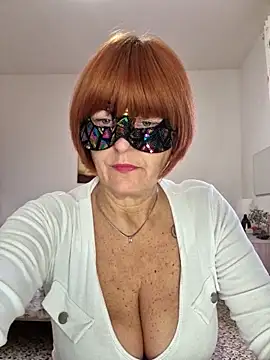 Snapshot of Gattina74 chatting on November 20, 2025, 9:43 am Gattina74 online show from November 20, 2025, 9:43 am