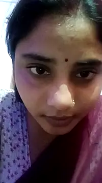 Snapshot of Beautiful_Puja chatting on March 5, 2025, 5:08 pm Beautiful Puja online show from March 5, 2025, 5:08 pm
