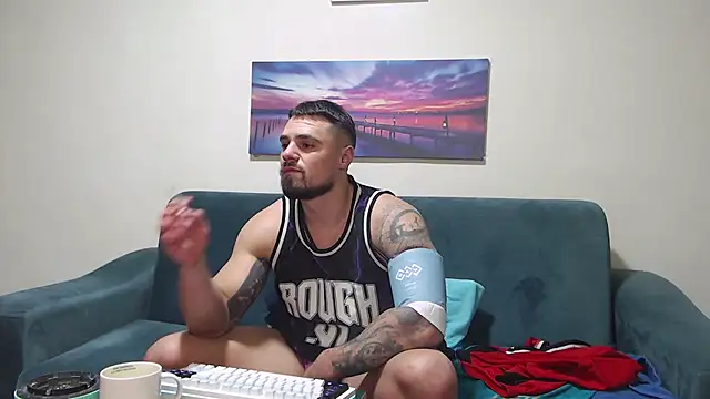 Tiberius hunk online show from January 8, 2026, 7:53 pm