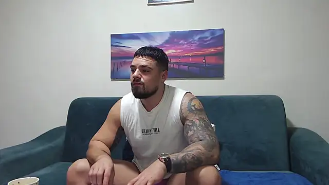 Snapshot of Tiberius_hunk chatting on November 17, 2025, 5:22 am Tiberius hunk online show from November 17, 2025, 5:22 am