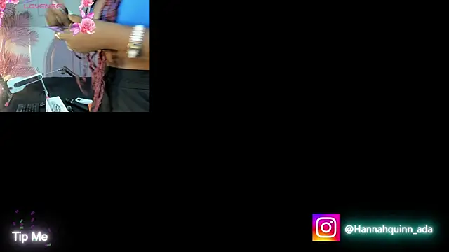 Snapshot of Hanaahquinn chatting on May 1, 2026, 11:37 am Hanaahquinn online show from May 1, 2026, 11:37 am