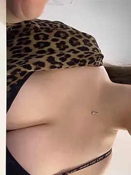 HannaJohnson online show from September 21, 2025, 6:07 am