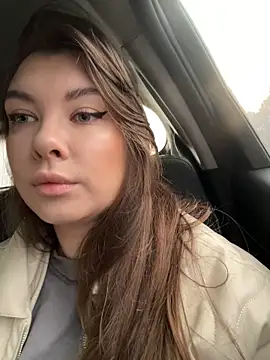 HannaJohnson online show from November 25, 2025, 5:41 am