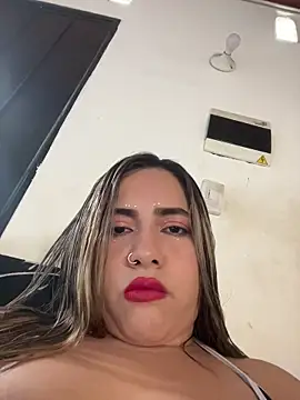 lunaxxx 69 online show from January 6, 2026, 8:35 pm