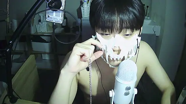 Snapshot of sdamvo2 chatting on February 5, 2026, 4:03 pm sdamvo2 online show from February 5, 2026, 4:03 pm