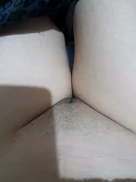 Snapshot of yakot7 chatting on November 27, 2025, 11:49 pm yakot7 online show from November 27, 2025, 11:49 pm