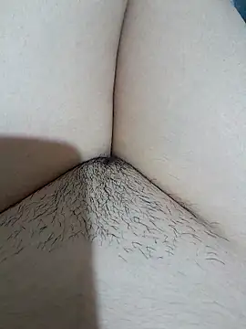 Snapshot of yakot7 chatting on November 15, 2025, 11:42 pm yakot7 online show from November 15, 2025, 11:42 pm