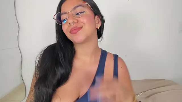 emilyy cooperr online show from December 22, 2025, 12:16 pm