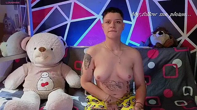 Snapshot of demimoore222 chatting on November 20, 2025, 5:13 pm demimoore222 online show from November 20, 2025, 5:13 pm