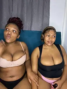 Snapshot of Beyoncex05 chatting on September 13, 2025, 9:59 pm Beyoncex05 online show from September 13, 2025, 9:59 pm